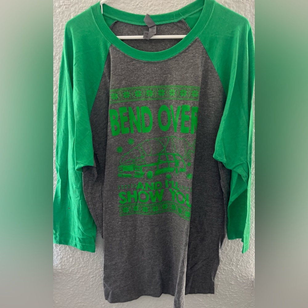 Men’s Green Bend Over And I’ll Show Graphic Christmas T-shirt Sz XXL